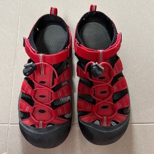 Keen kids sandal water shoes
